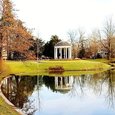Zen Center Avec Parking Appartement Straatsburg